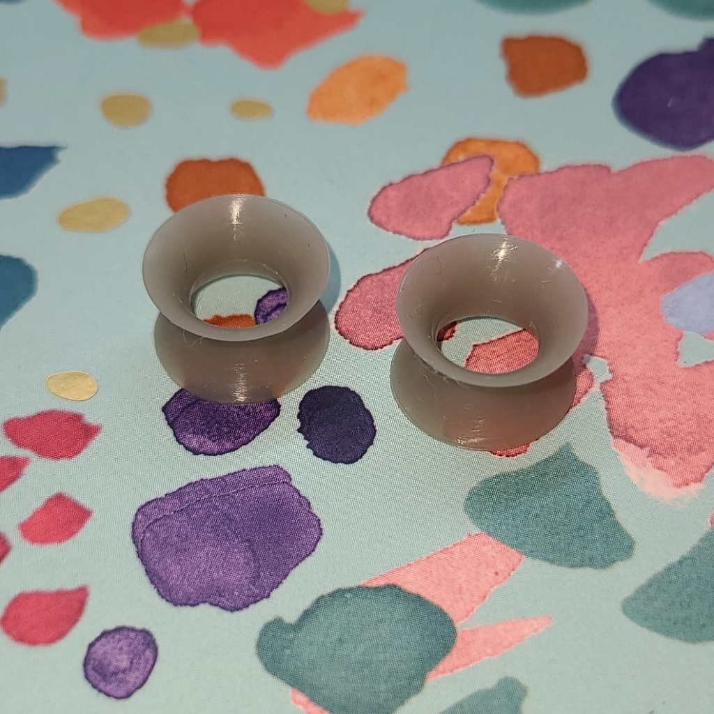 00 Gauge Silicone Tunnels